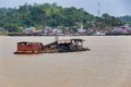 7759 Mahakam rivier Steenkool