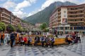 5445 Kangding Straatbeeld