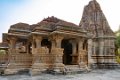 8034 Nagda Sas Bahu tempel