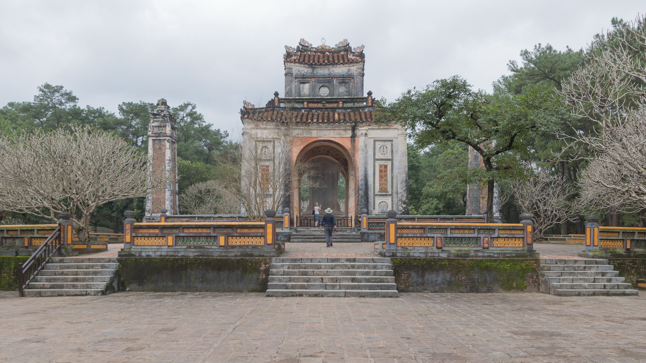 0359 Hue Mausoleum van Tu Duc.jpg