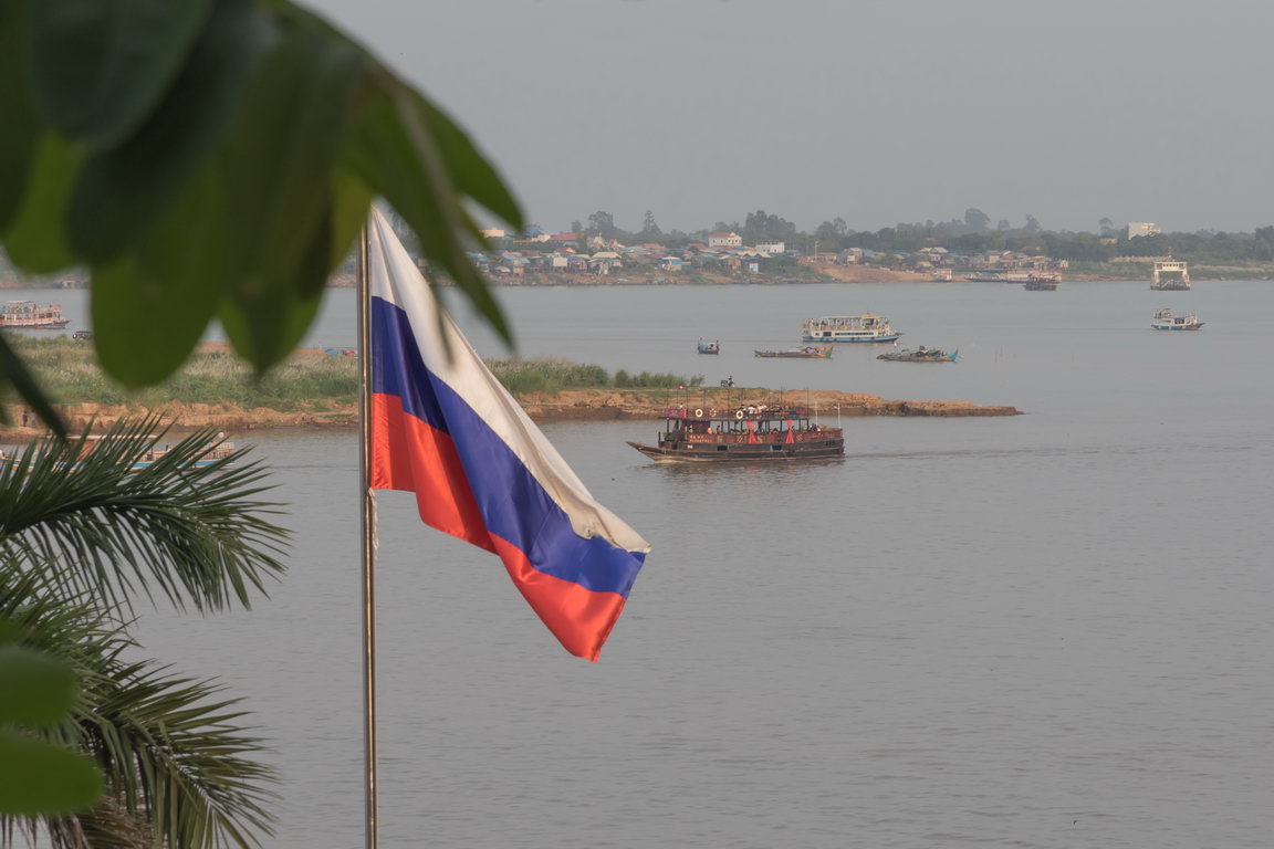 0707 Phnom Penh Straatbeeld.jpg