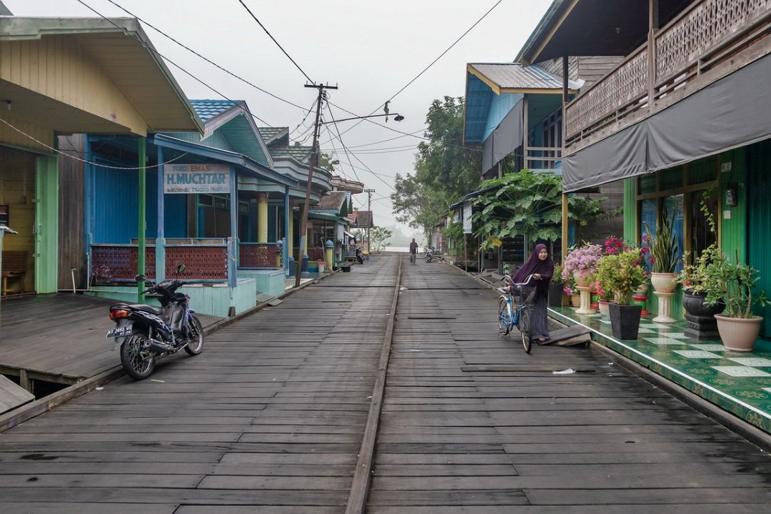 7777 Mahakam rivier Muara Muntai.jpg