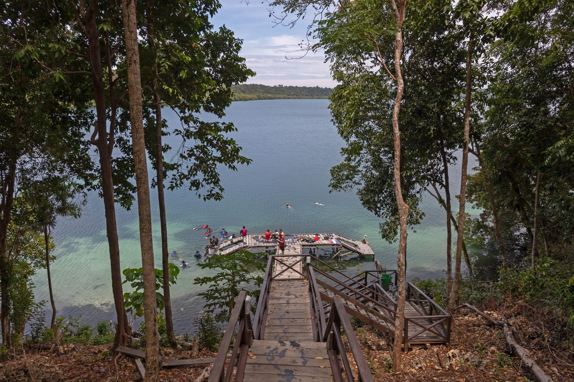 8521 Derawan Kakaban Kwallenmeer.jpg