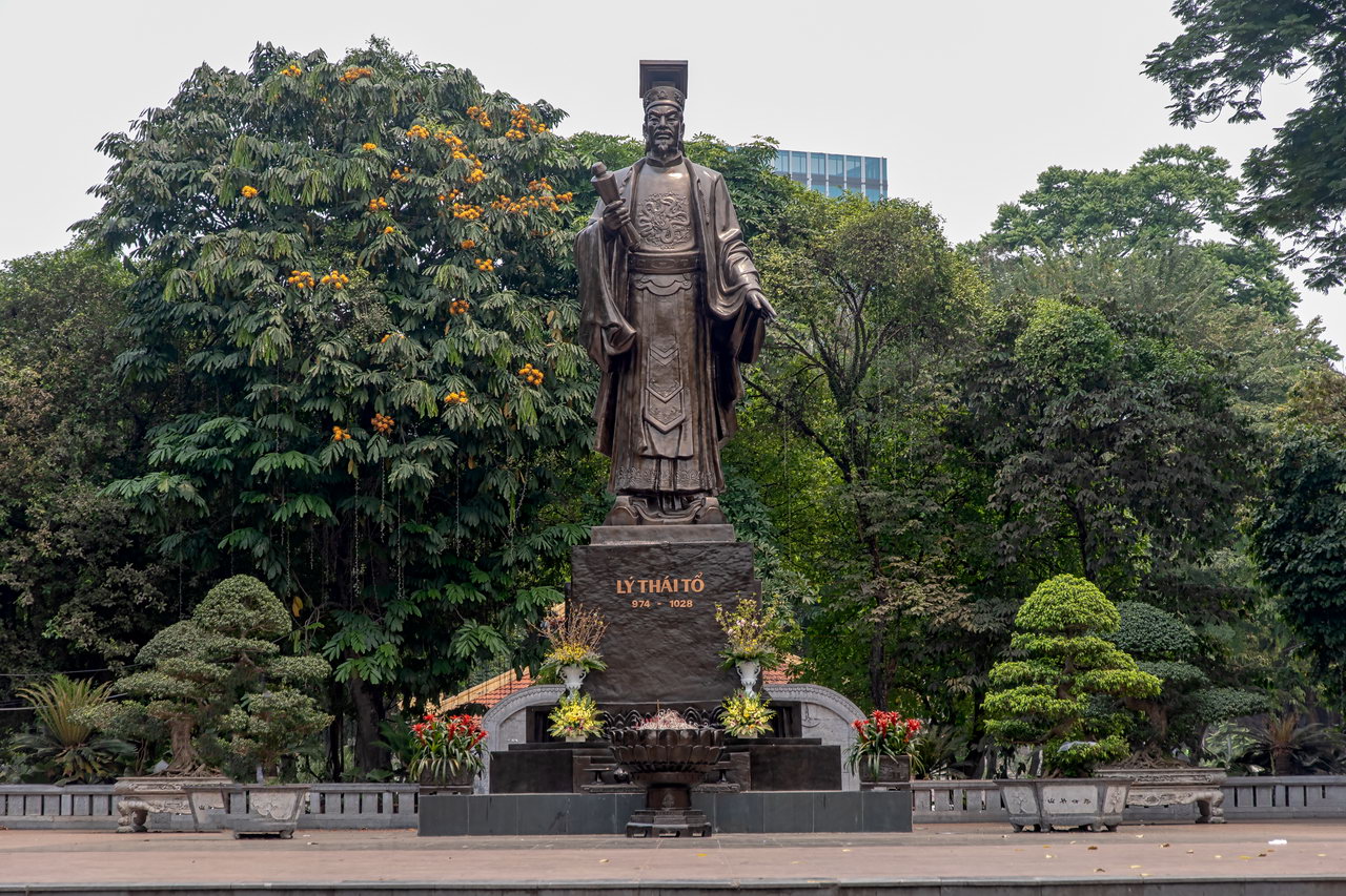 0151 Hanoi Straatbeeld.jpg
