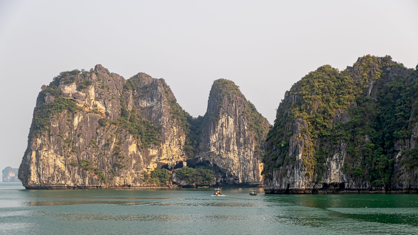 0041 Halong Bay Boottocht.jpg