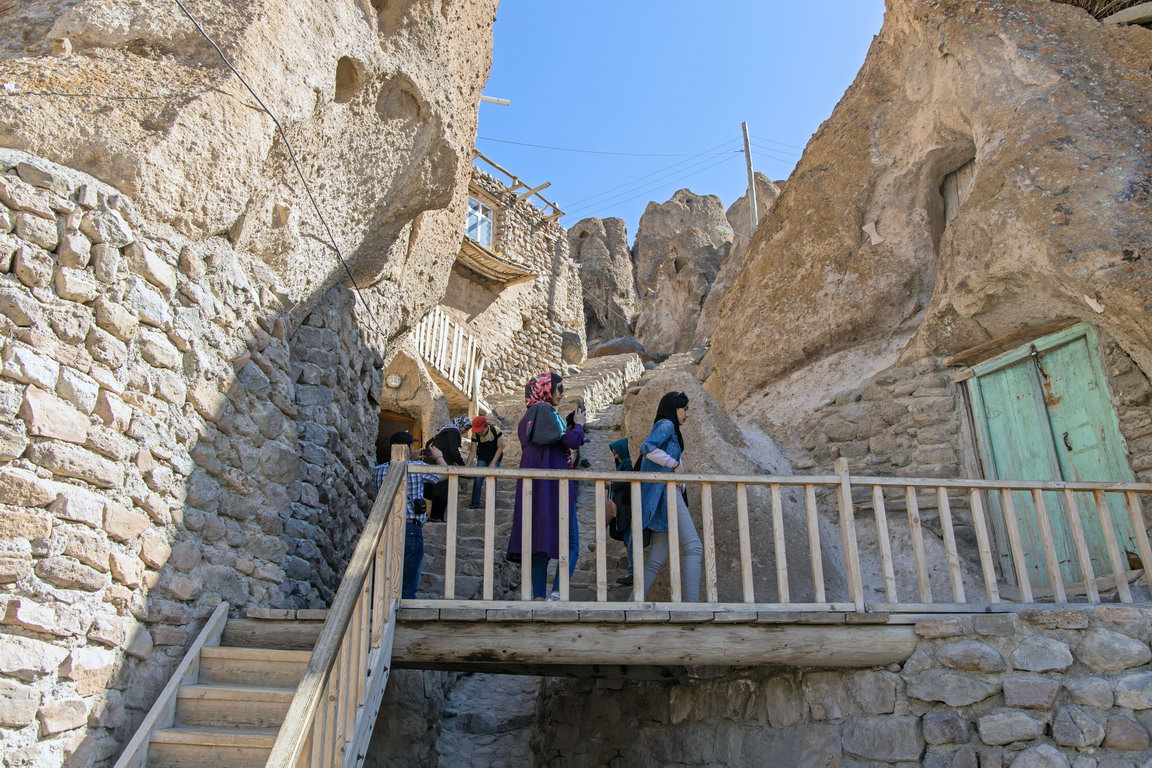 0553 Kandovan Straatbeeld.jpg