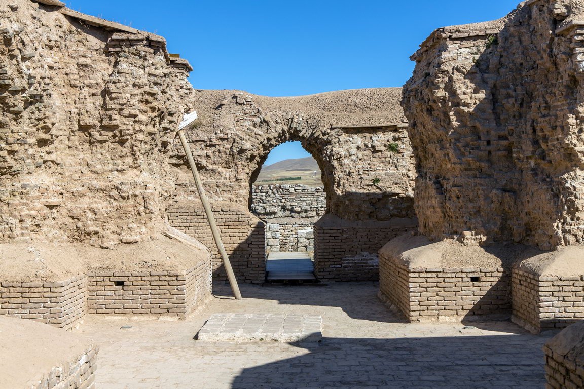 0627 Takht e Soleyman Ruines.jpg