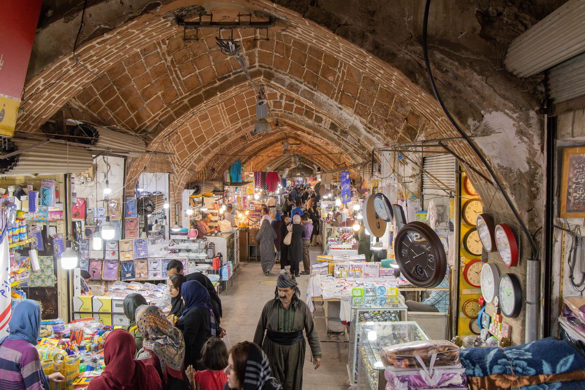 0704 Sanandaj Bazaar.jpg