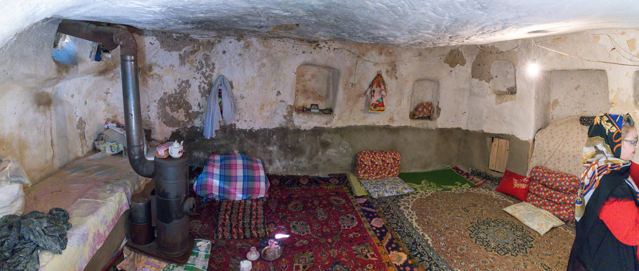 2 Kandovan Huiskamer.jpg