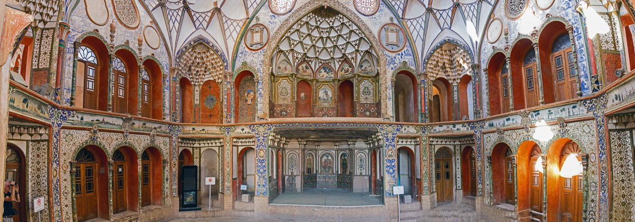 Kashan Boroujerdi House.jpg