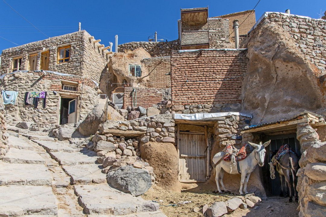 0557 Kandovan Straatbeeld.jpg