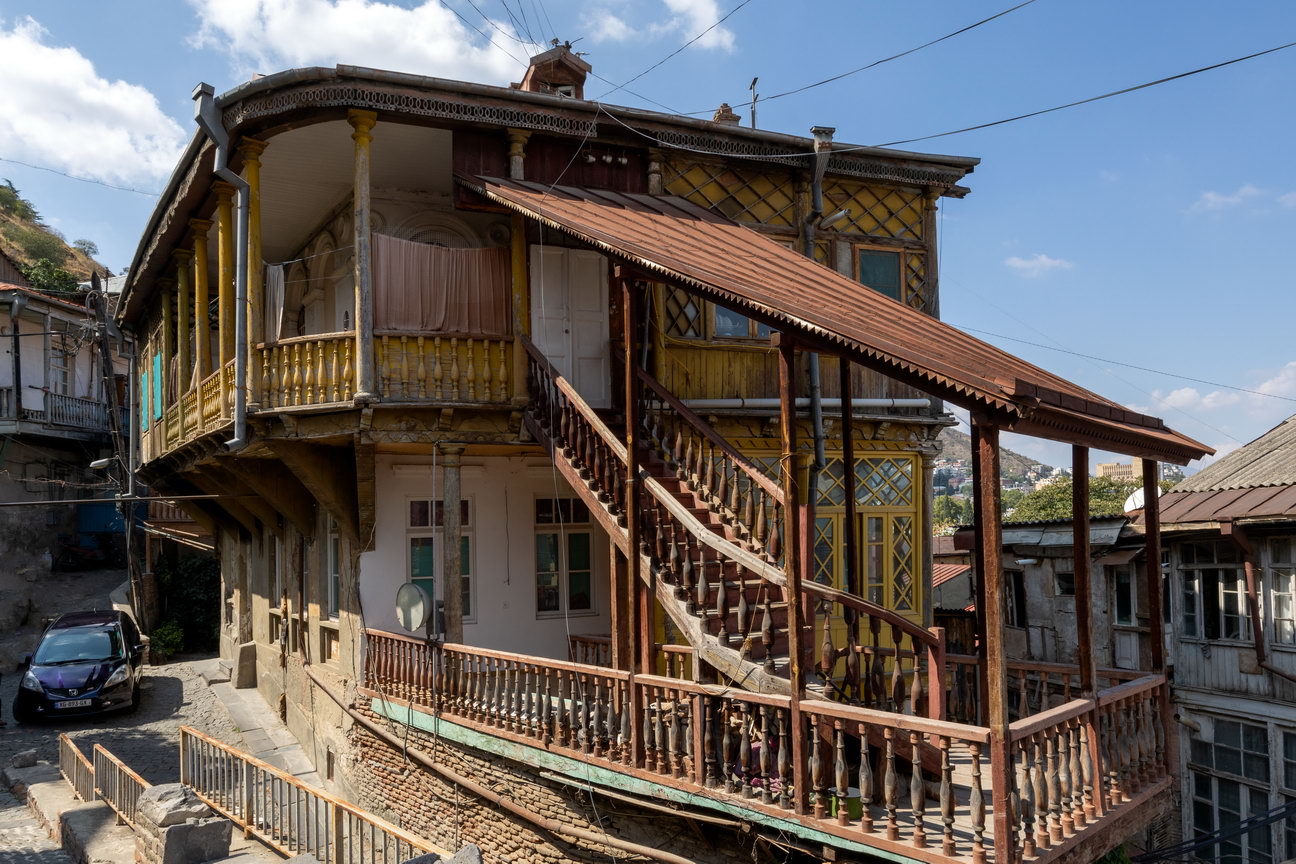 0324 Tbilisi Oude stad.jpg