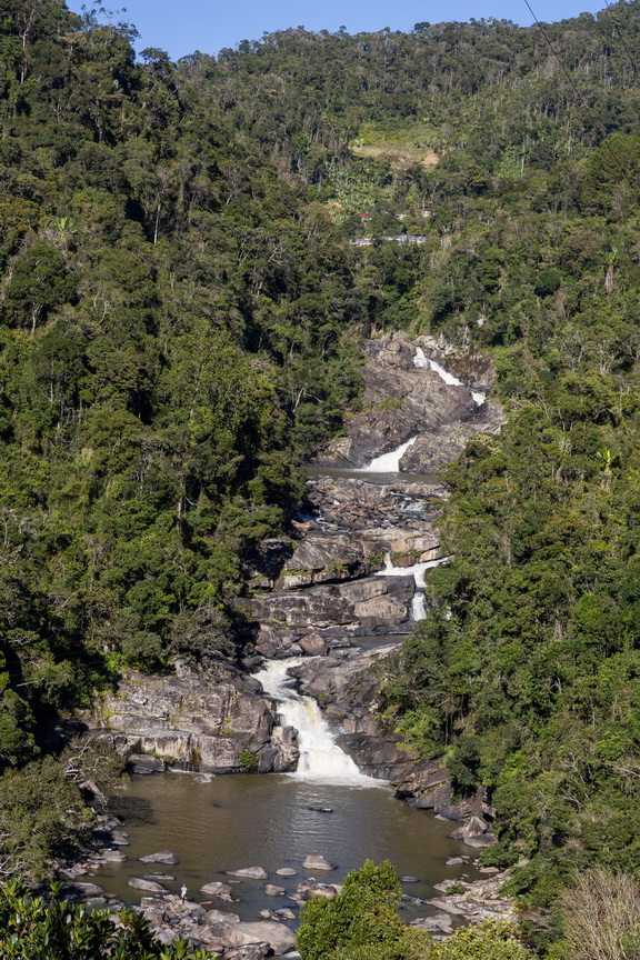 0592 Ramonafana NP Waterval.jpg