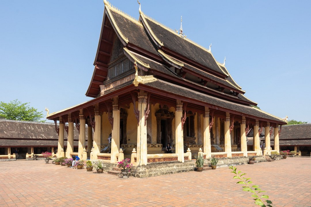 2047 Vientiane  Wat Sisaket (8).jpg