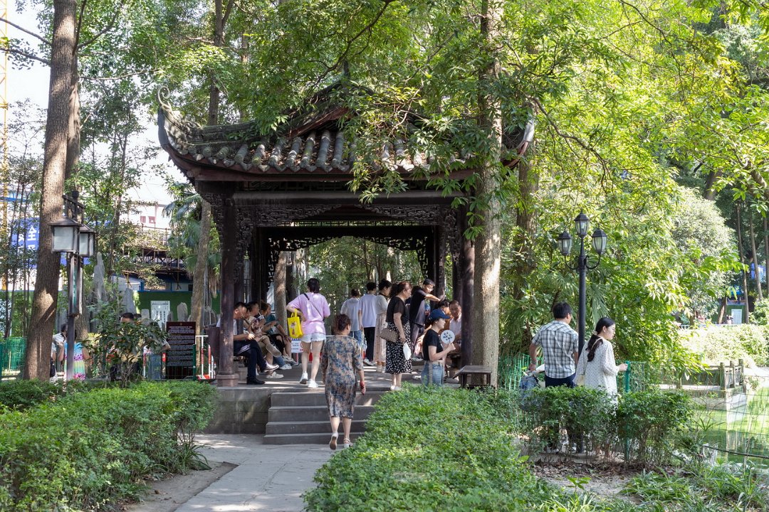 4825 Chengdu Wen Shu Tempel.jpg