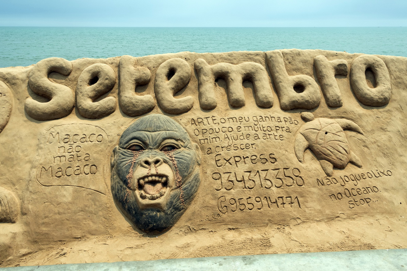 7880 Benguela strandmonument.jpg