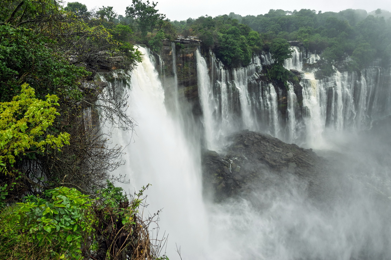 8244 Kalandula Waterval.jpg
