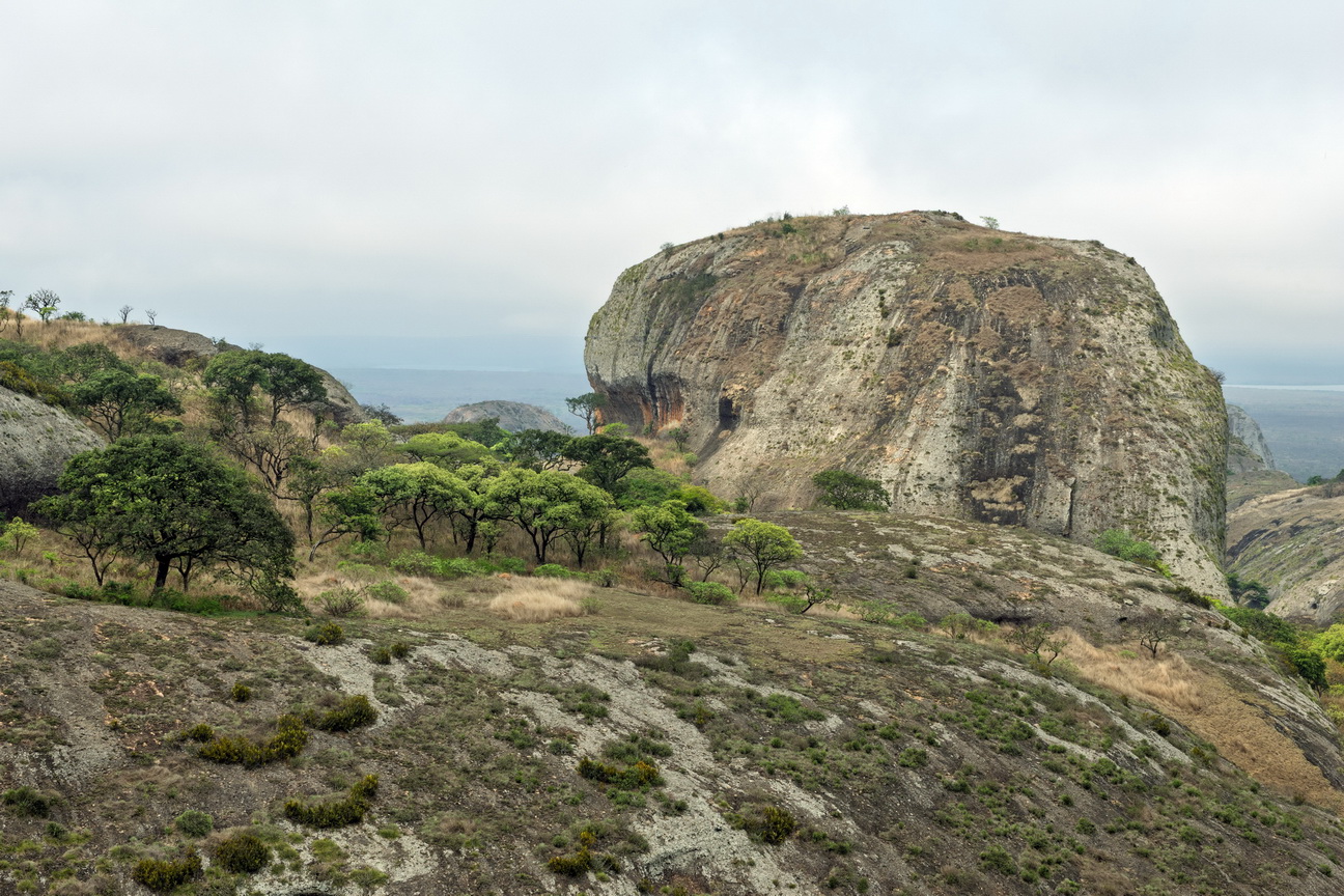 8311 Cacuso Pedras Negras.jpg