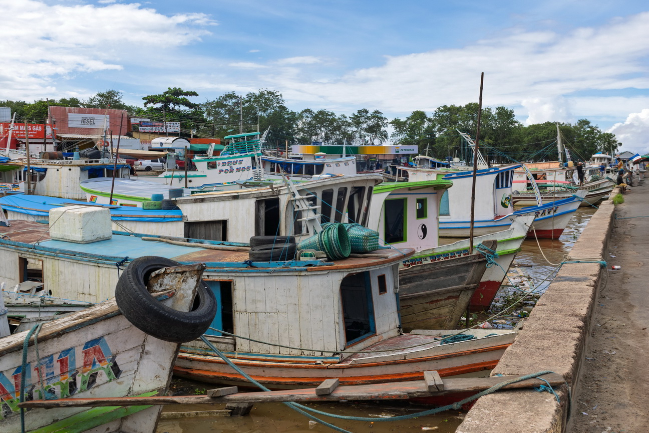 5947 Macapa Haven.jpg