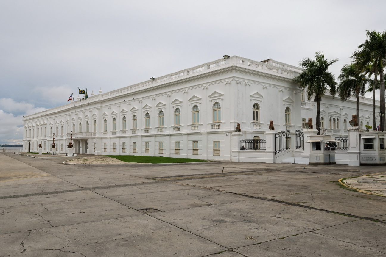 6481 Sao Luis Regeringsgebouw.jpg