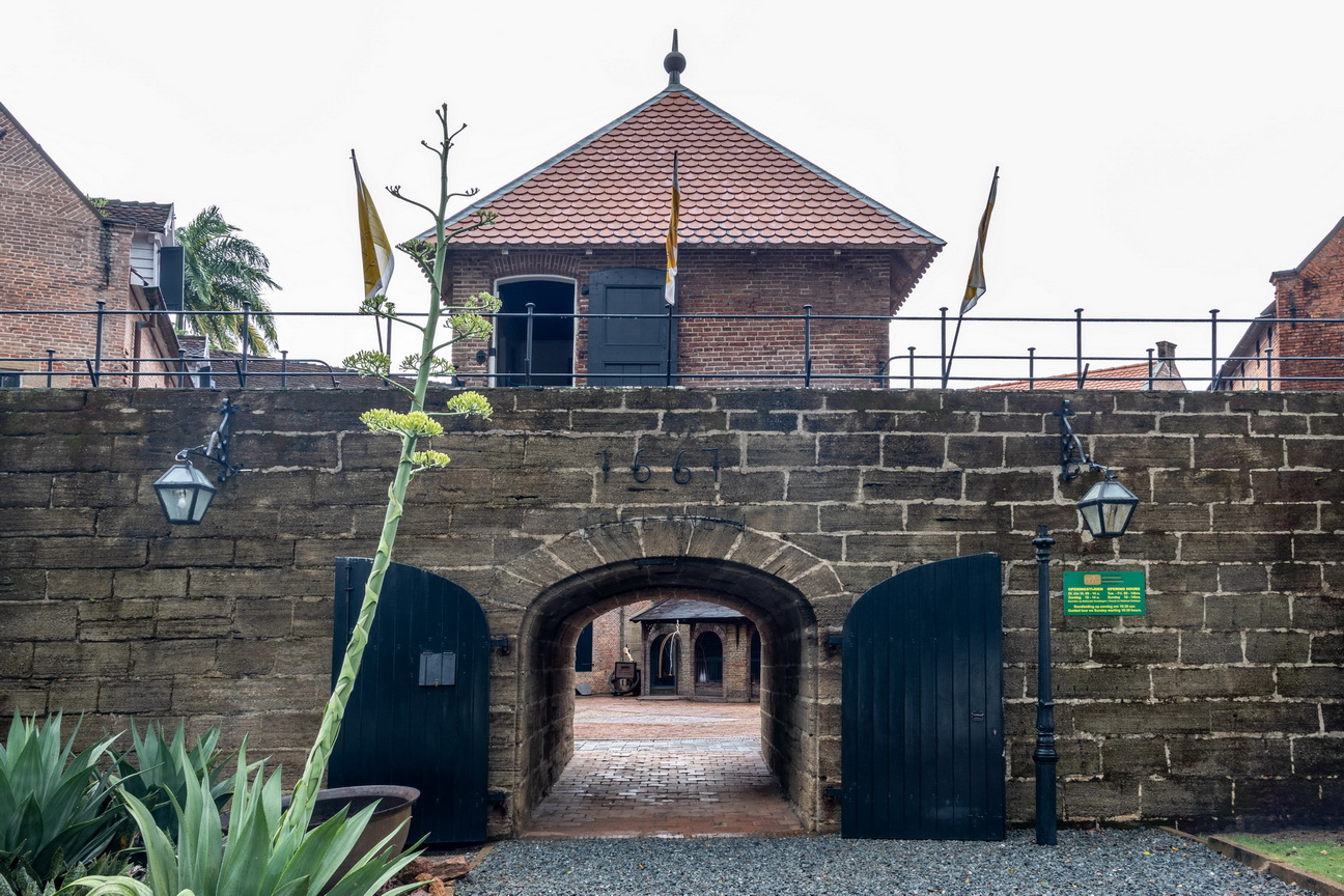5631 Paramaribo Fort Zeelandia.jpg