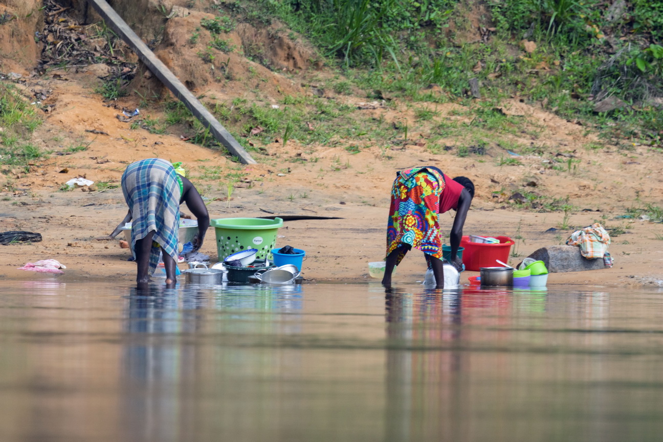 5691 Boven Suriname Rivier.jpg